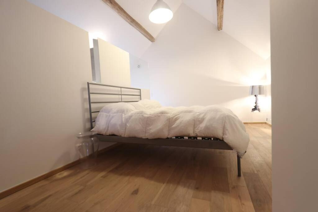 Loft A La Campagne/ 1Ere Occupation Apartman Visé Kültér fotó