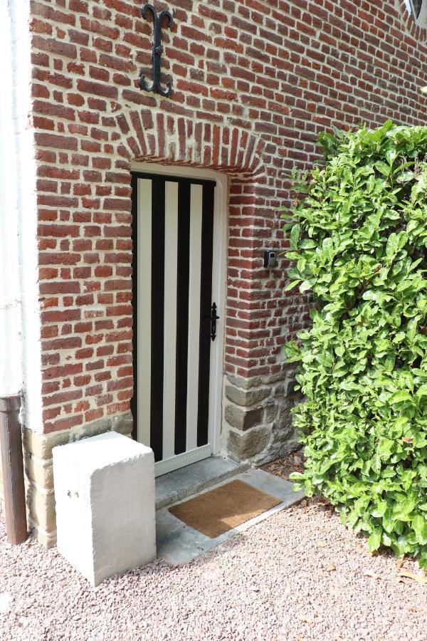Loft A La Campagne/ 1Ere Occupation Apartman Visé Kültér fotó